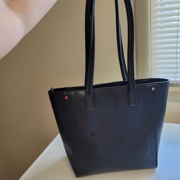 London Fog Tote Handbag - Picture 4 of 13
